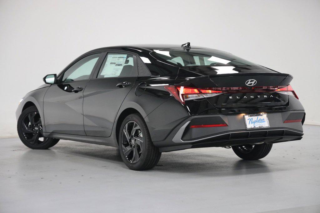 New 2026 Hyundai Elantra SEL Sport Plus Sedan