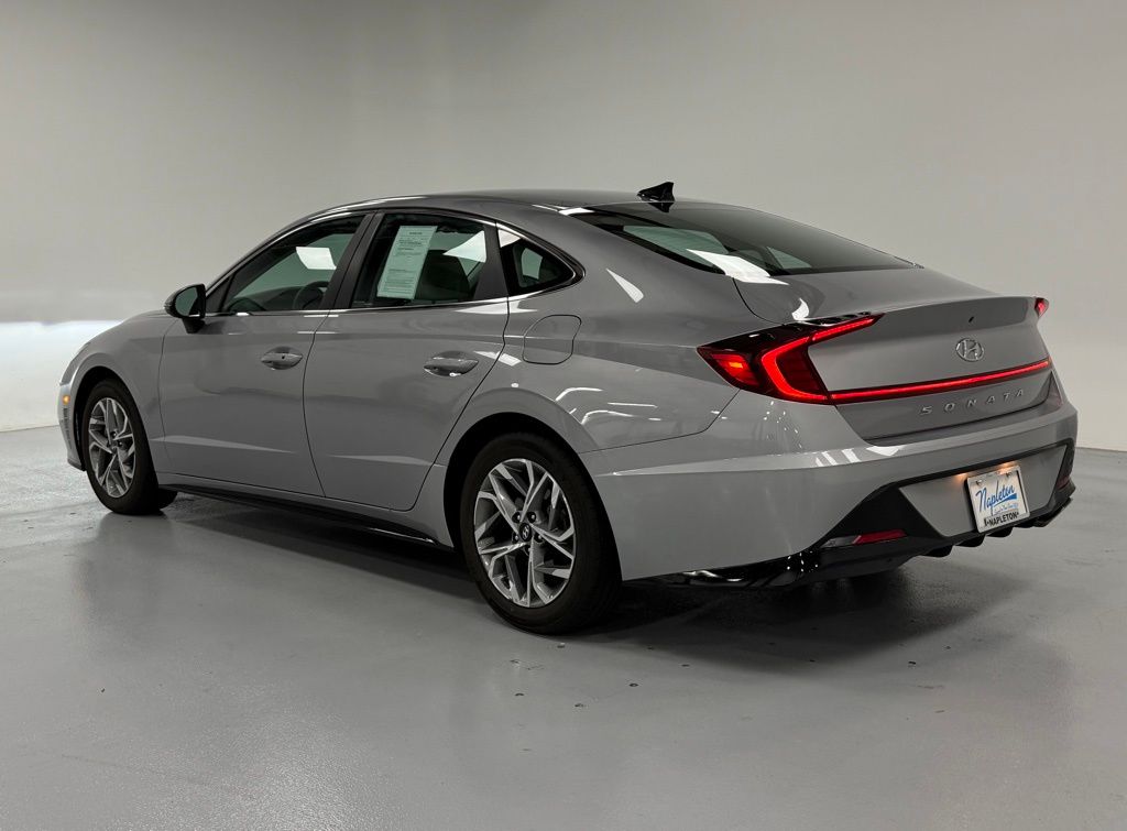 2023 Hyundai Sonata SEL photo 3