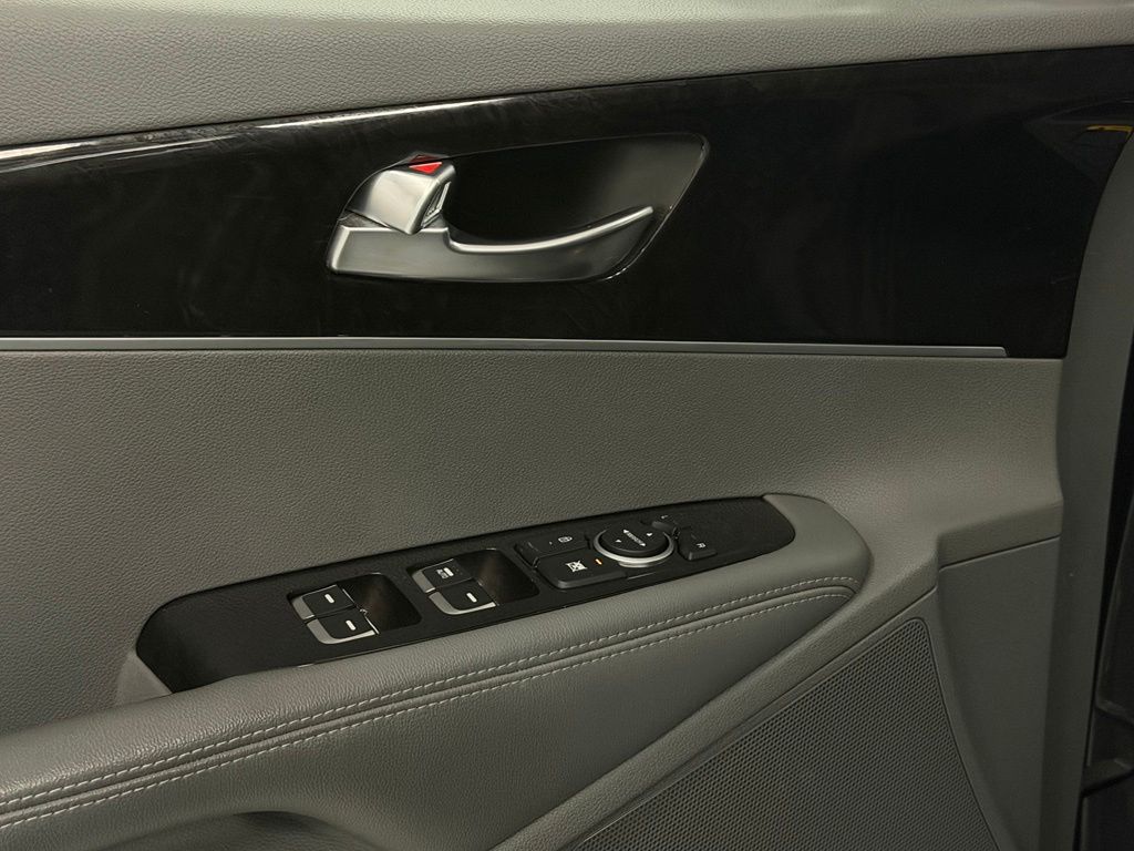 2016 Kia Sorento EX - Photo 13