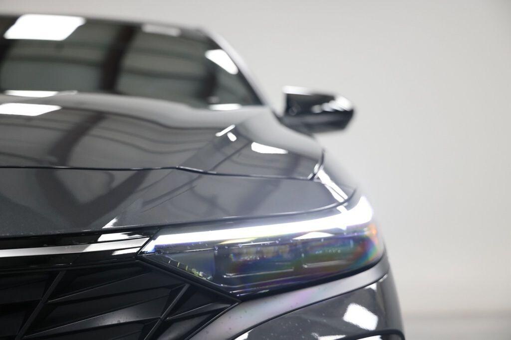 New 2026 Hyundai Elantra SEL Sport Sedan