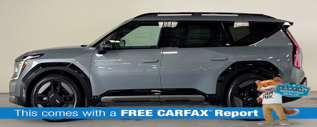 Used 2024 Kia EV9 GT-Line with VIN KNDAEFS57R6044573 for sale in Aurora, IL