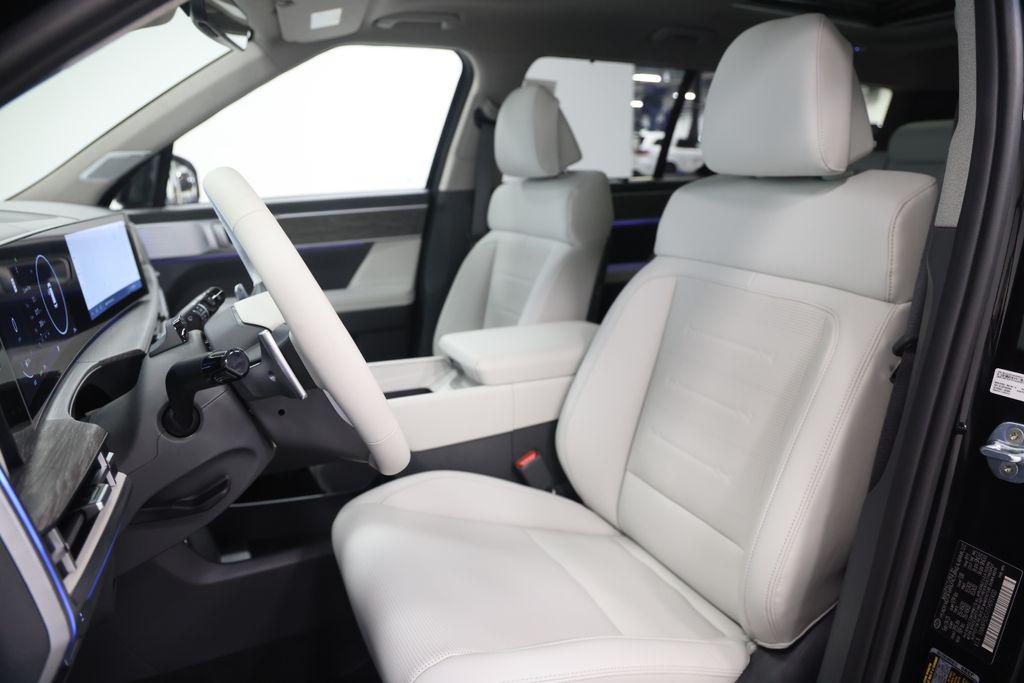 2026 Hyundai Santa Fe Limited - Photo 19