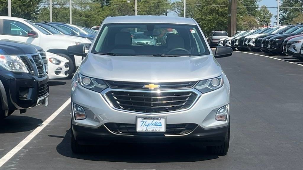 Used 2018 Chevrolet Equinox LS with VIN 2GNAXREVXJ6150044 for sale in Aurora, IL