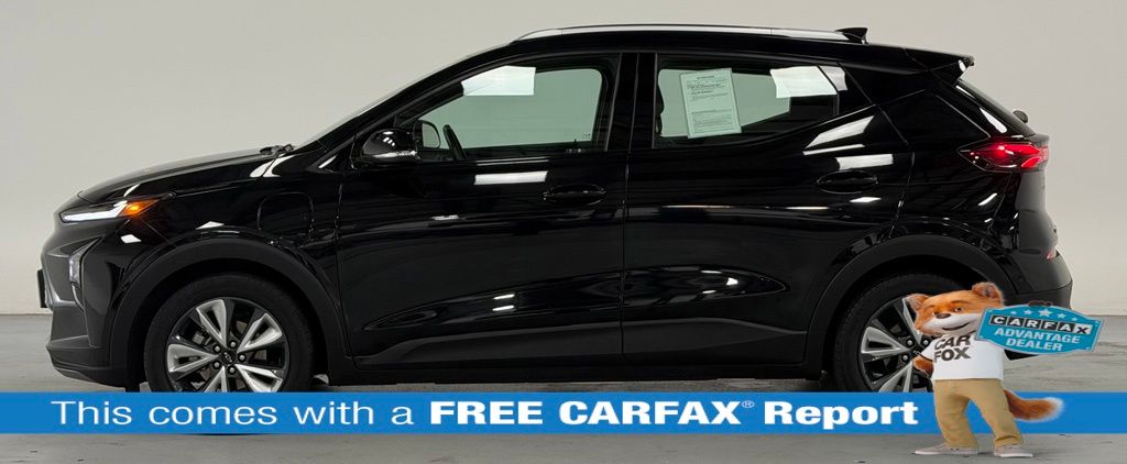 Used 2022 Chevrolet Bolt EUV LT with VIN 1G1FY6S06N4112636 for sale in Aurora, IL