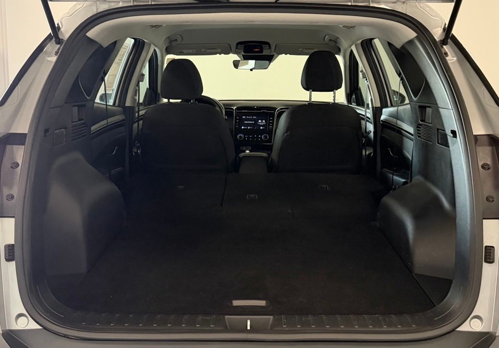 2023 Hyundai Tucson SE - Photo 24