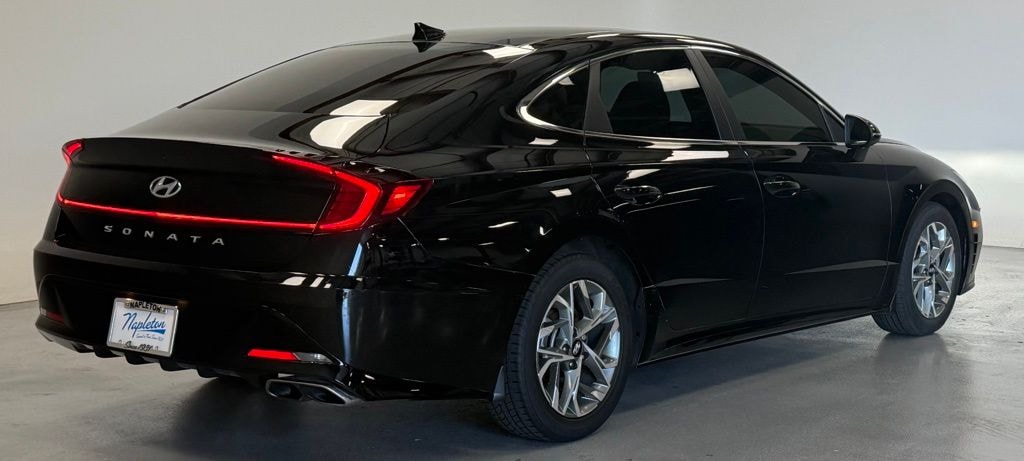 Used 2022 Hyundai Sonata SEL Sedan