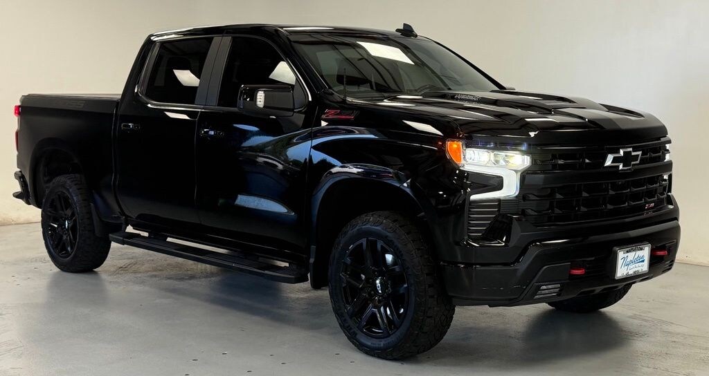 Used 2022 Chevrolet Silverado 1500 LT Trail Boss Truck Crew Cab
