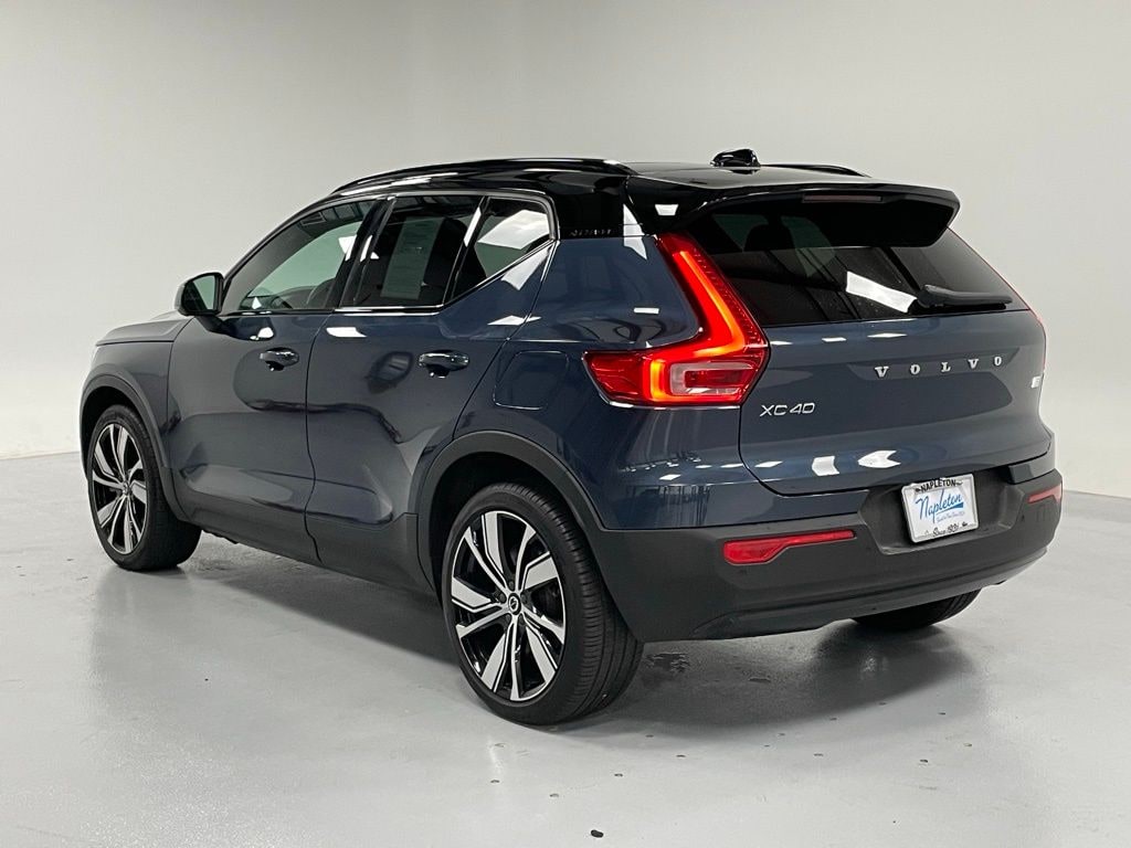 Used 2022 Volvo XC40 Recharge Twin Pure Electric Plus SUV