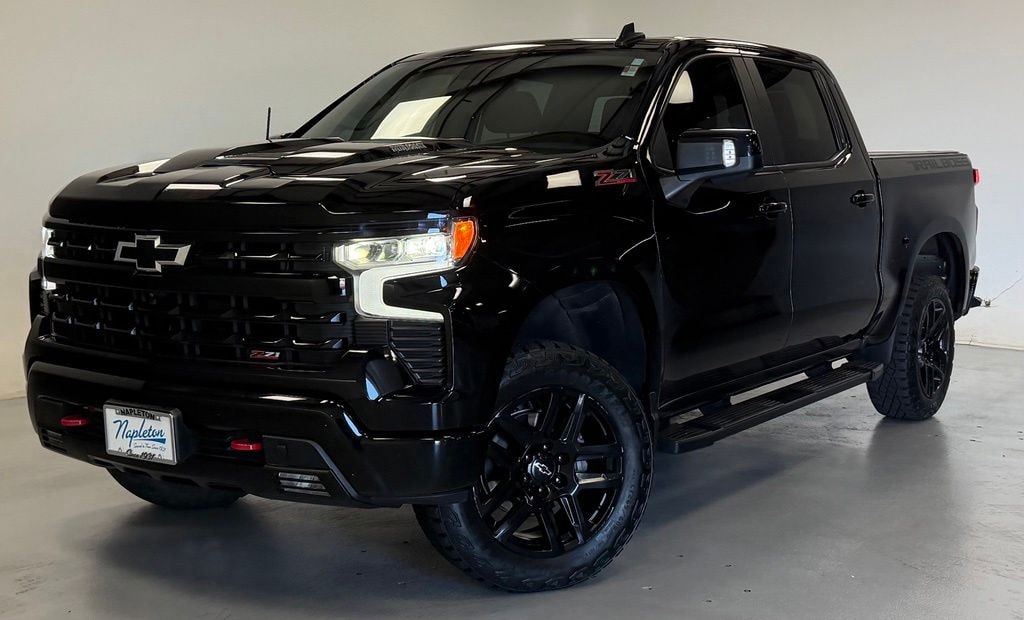 Used 2022 Chevrolet Silverado 1500 LT Trail Boss Truck Crew Cab