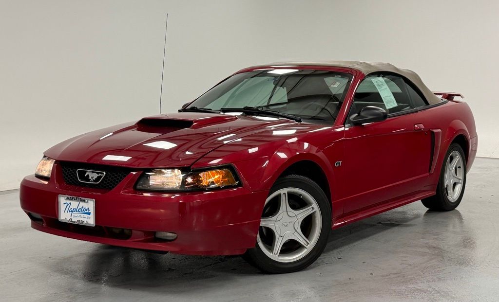 2001 Ford Mustang