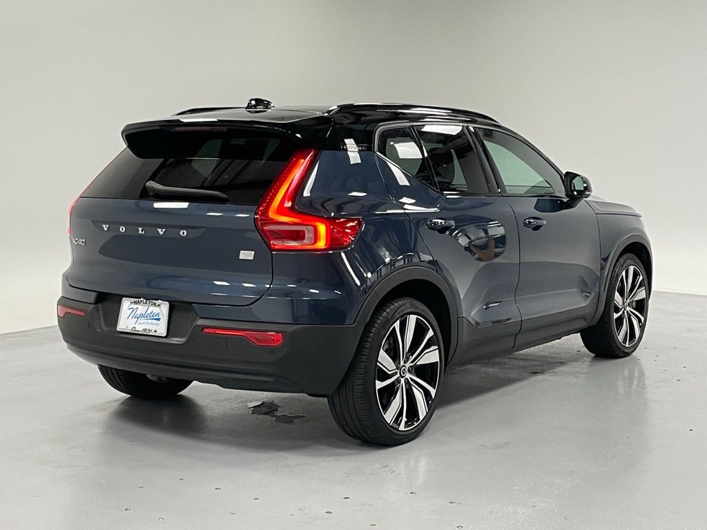 Used 2022 Volvo XC40 Recharge Twin Pure Electric Plus SUV