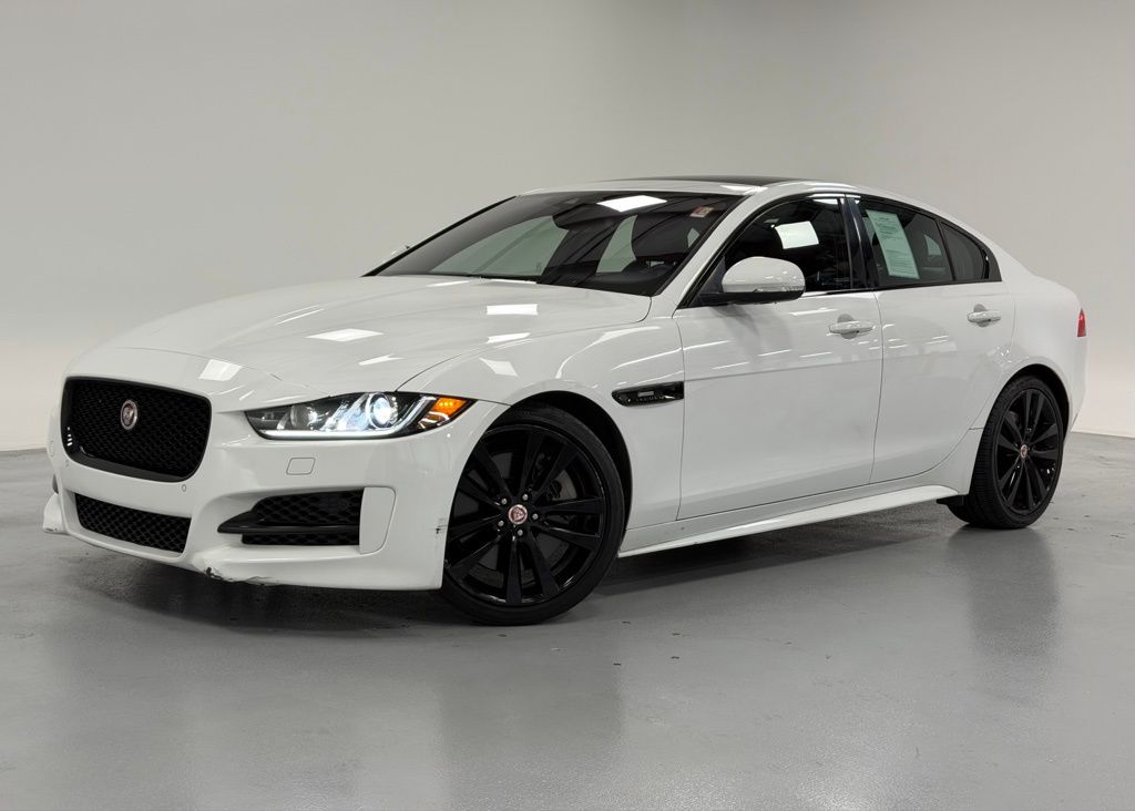 2017 Jaguar XE R-Sport