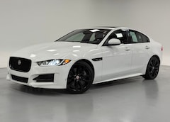 2017 Jaguar XE 35t R-Sport Sedan