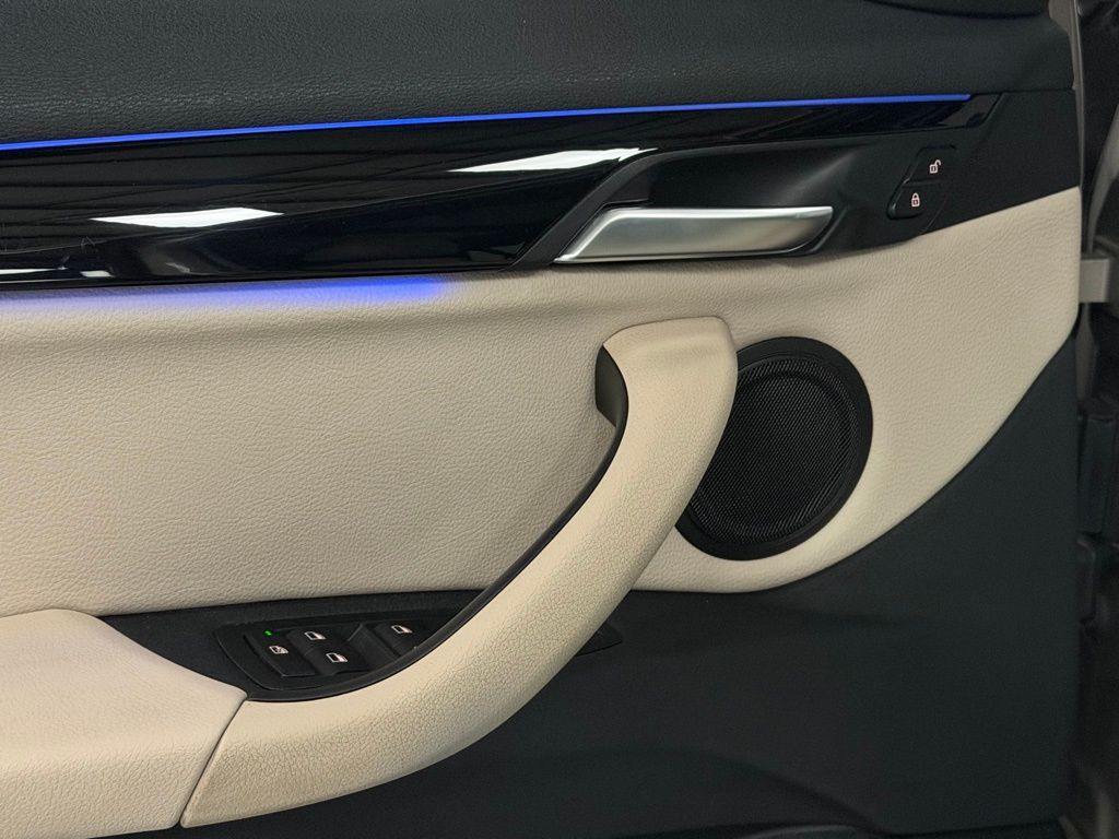2021 BMW X1 28i - Photo 14