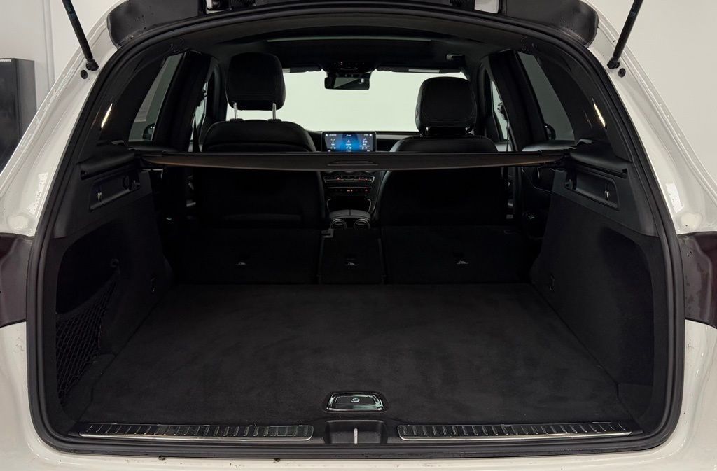 2022 Mercedes-Benz GLC GLC300 - Photo 30