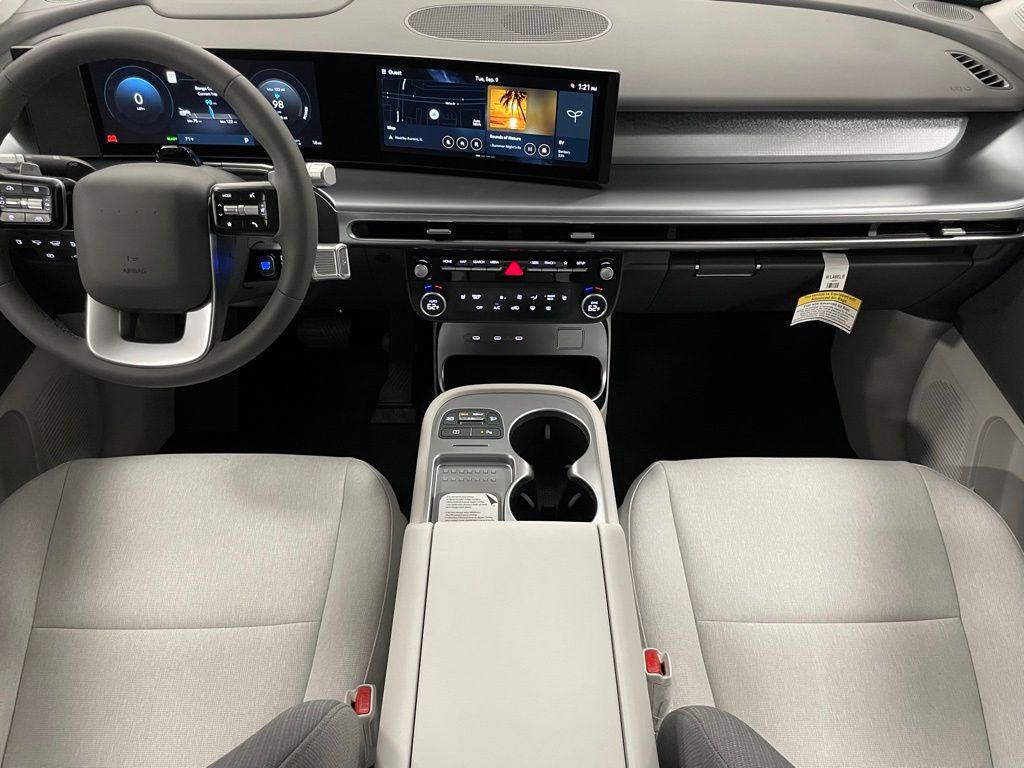 2026 Hyundai IONIQ 9 SE - Photo 13