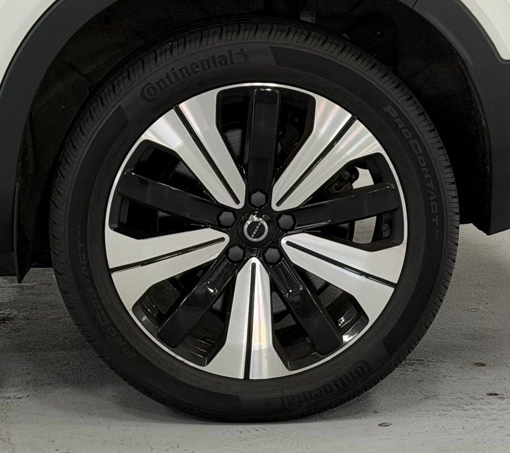 2023 Volvo C40 Plus - Photo 8