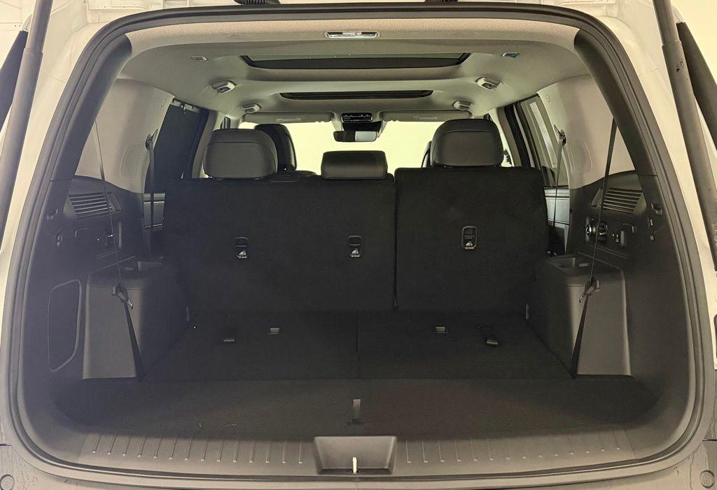 2026 Hyundai Santa Fe Limited - Photo 28