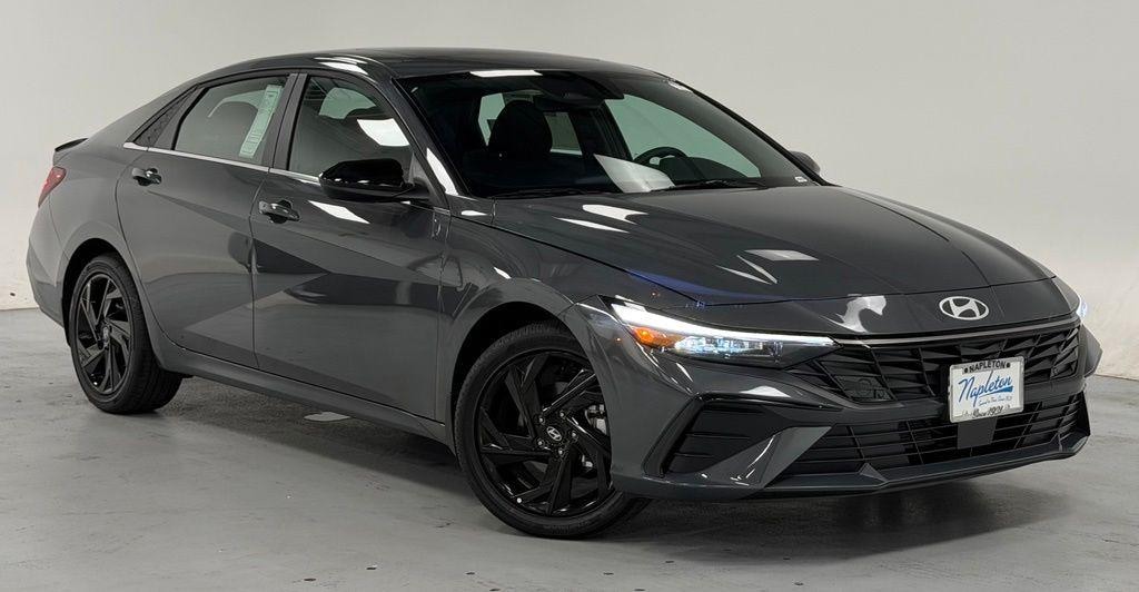 New 2026 Hyundai Elantra SEL Sport Premium Sedan