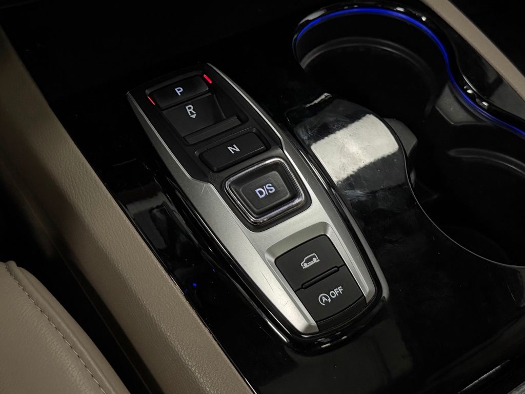 2017 Honda Pilot Elite - Photo 21