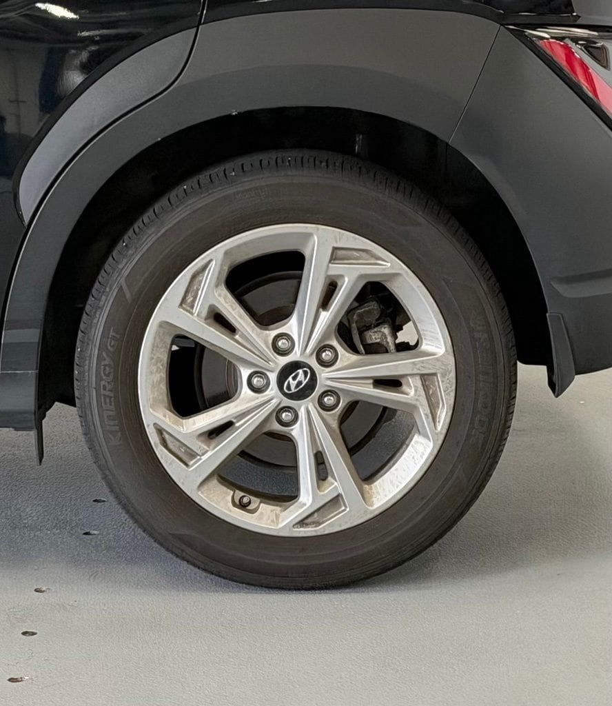 2023 Hyundai Kona SEL - Photo 8