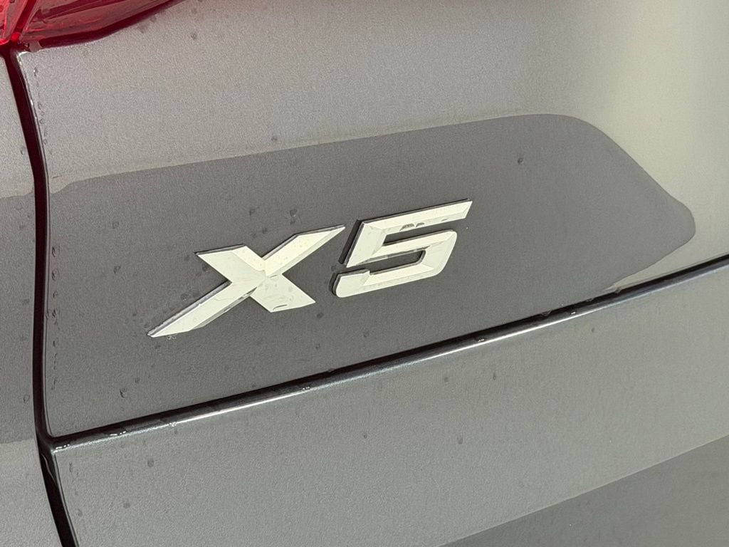 2022 BMW X5 40i - Photo 9