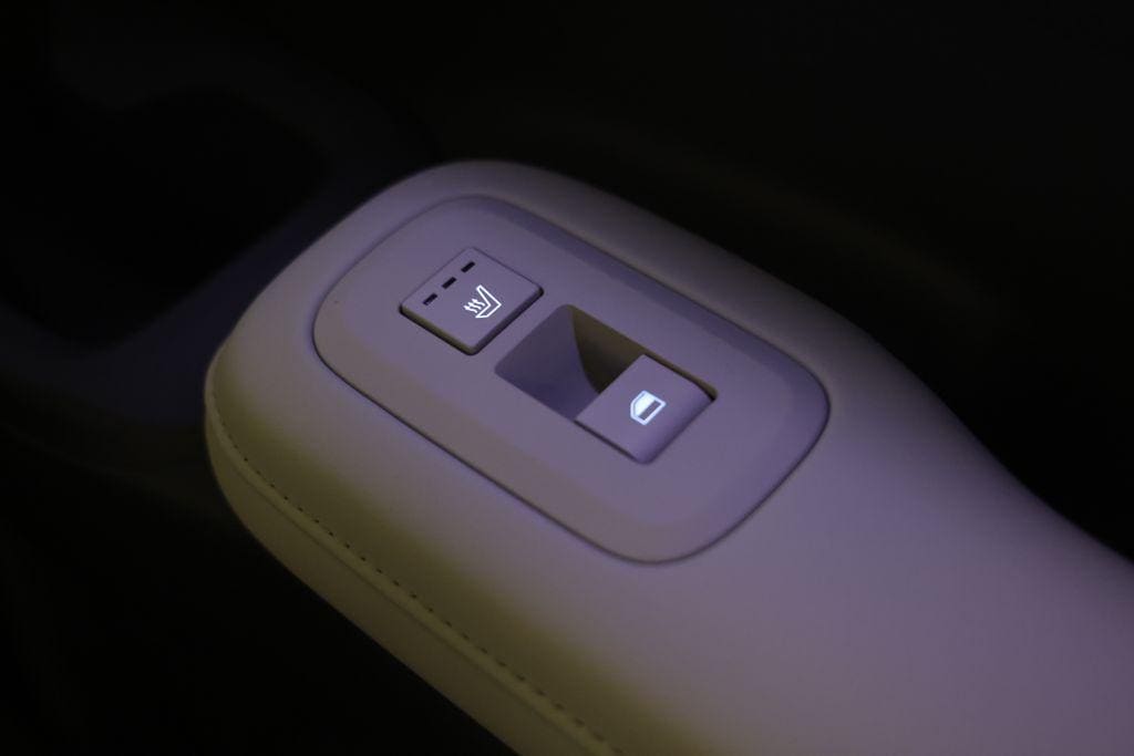 2026 Hyundai Santa Fe Limited - Photo 39