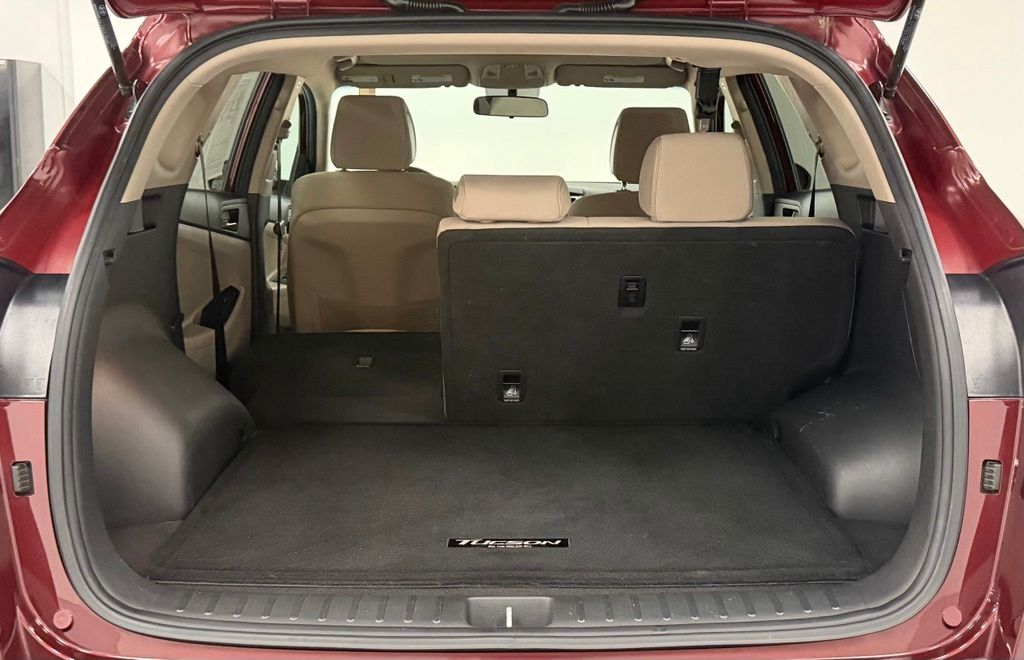 2016 Hyundai Tucson SE - Photo 24
