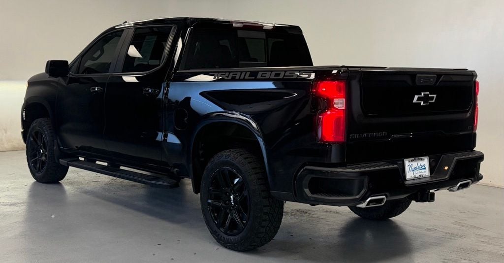 Used 2022 Chevrolet Silverado 1500 LT Trail Boss Truck Crew Cab