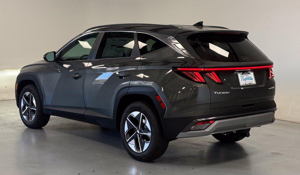 New 2026 Hyundai Tucson Hybrid SEL Convenience SUV