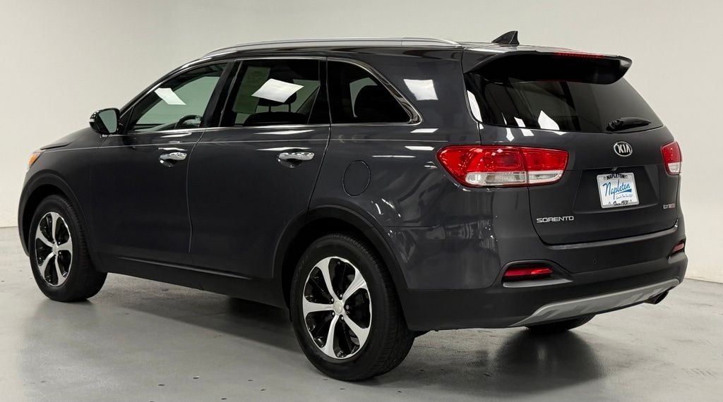 Used 2016 Kia Sorento EX SUV