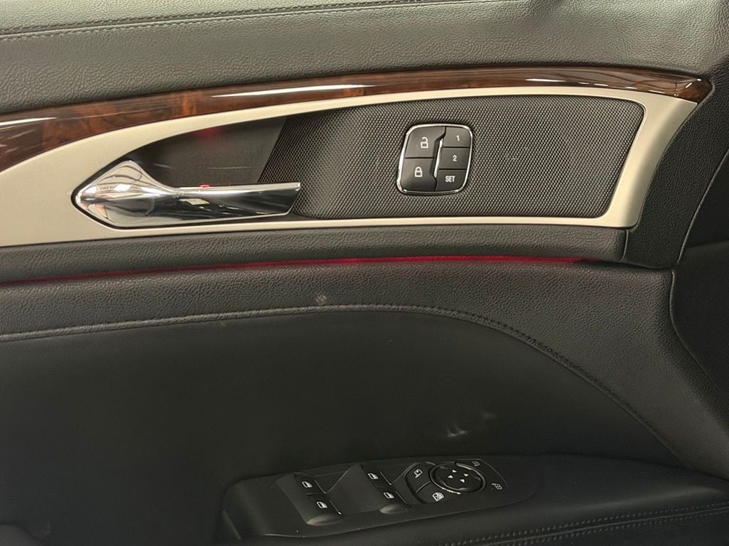 2017 Lincoln MKZ Reserve - Photo 12