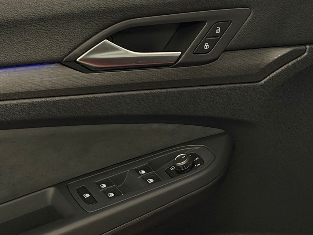 2024 Volkswagen Golf GTI S - Photo 13