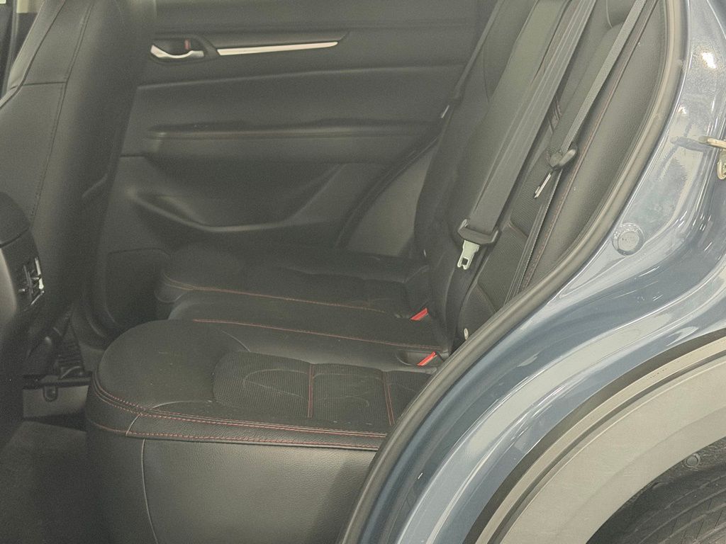 2022 Mazda CX-5 S Carbon Edition - Photo 23