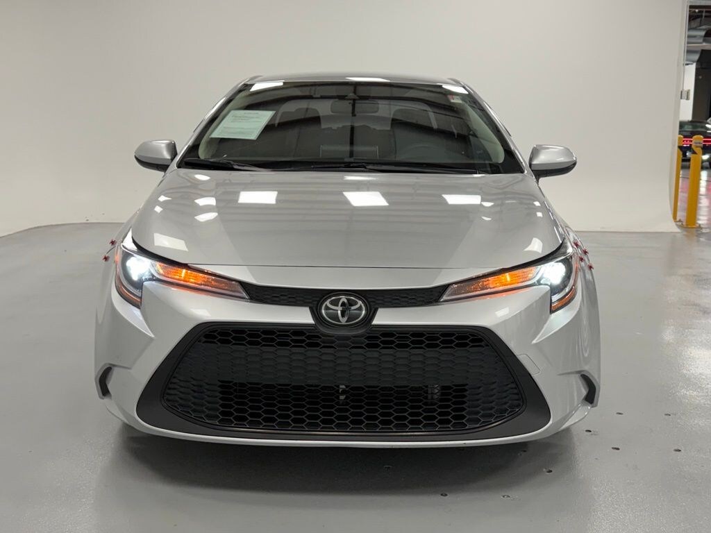 Used 2020 Toyota Corolla LE Sedan