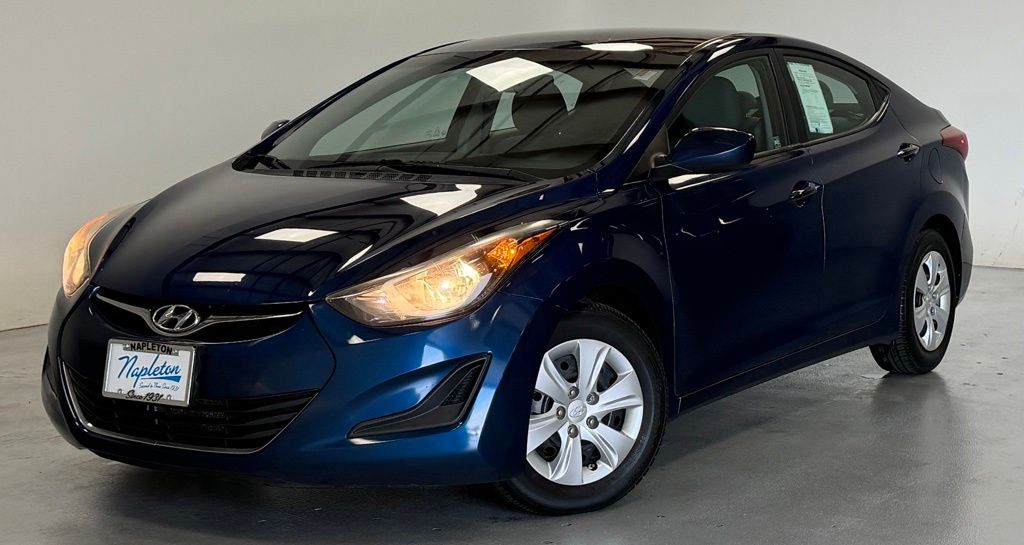 2016 Hyundai Elantra 1.8 SE M/T's photo