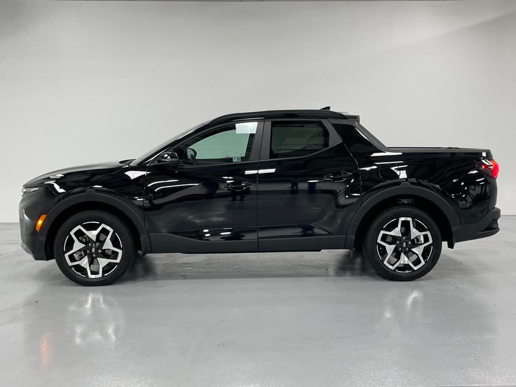 Certified 2024 Hyundai Santa Cruz Limited with VIN 5NTJEDDF0RH117705 for sale in Aurora, IL