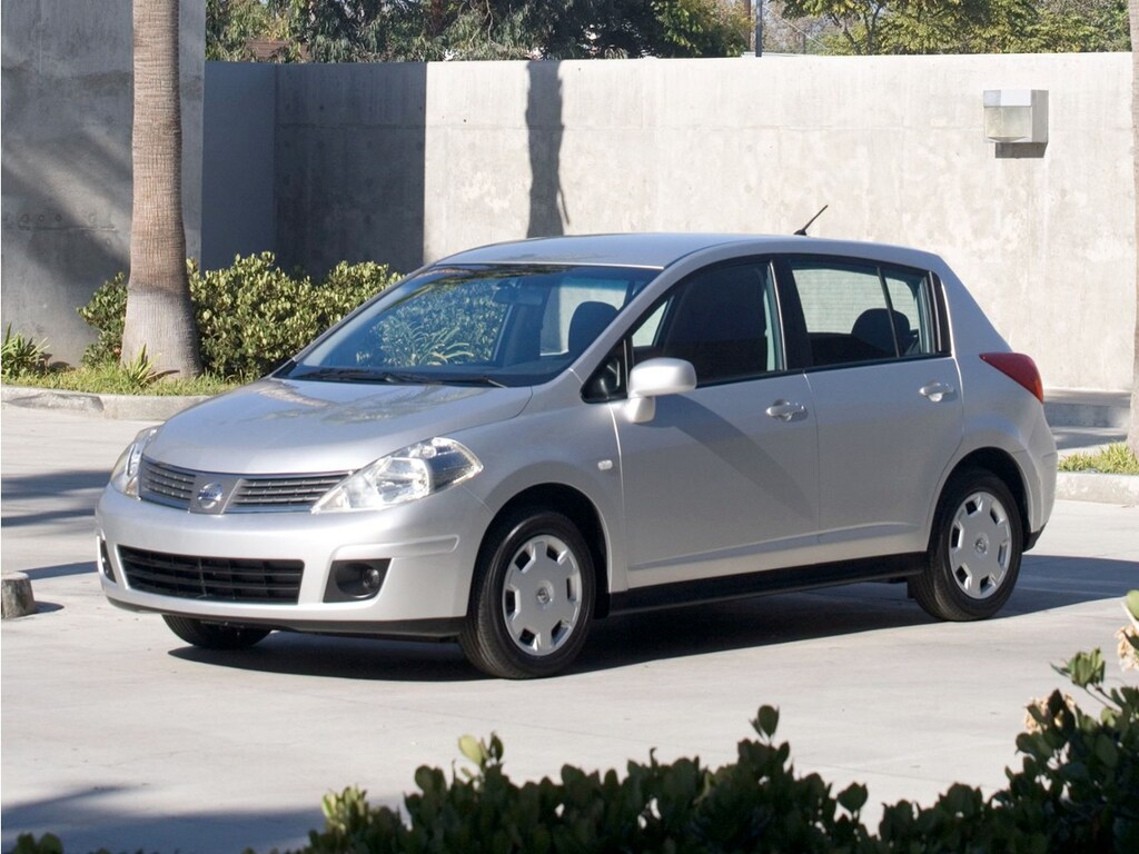 Used 2012 Nissan Versa 1.8 S Hatchback