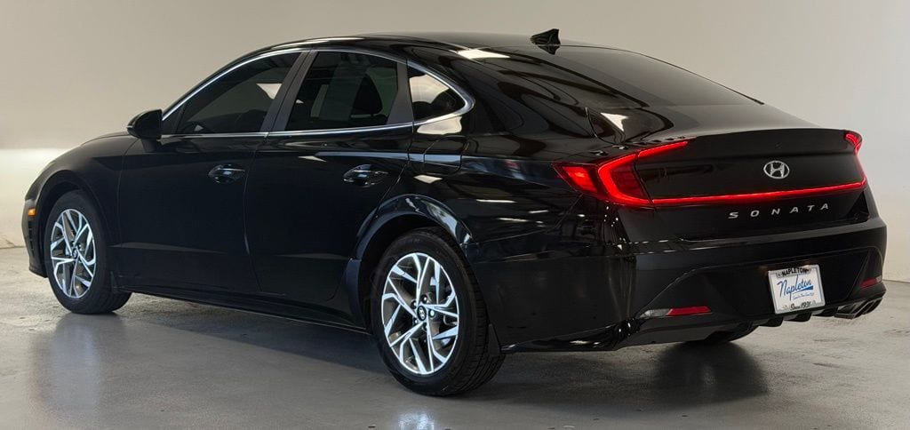 Used 2022 Hyundai Sonata SEL Sedan