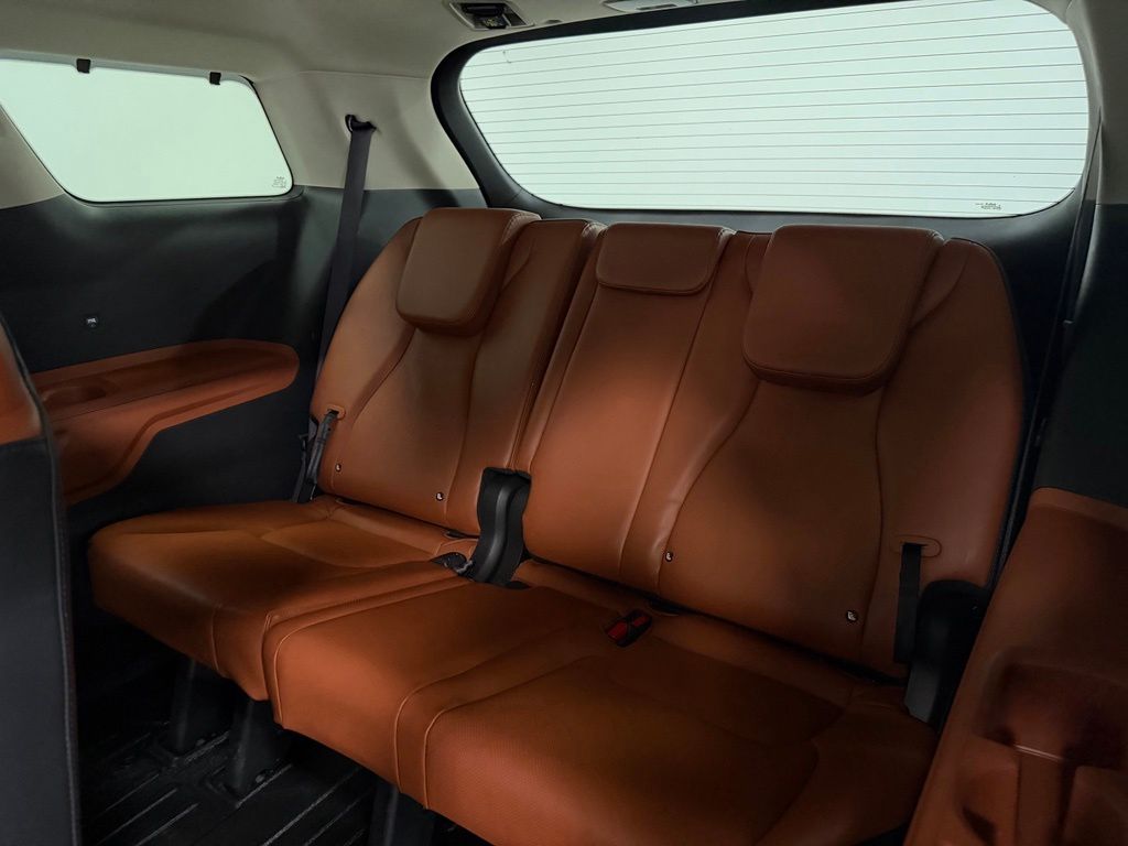 2023 Kia Carnival SX - Photo 25