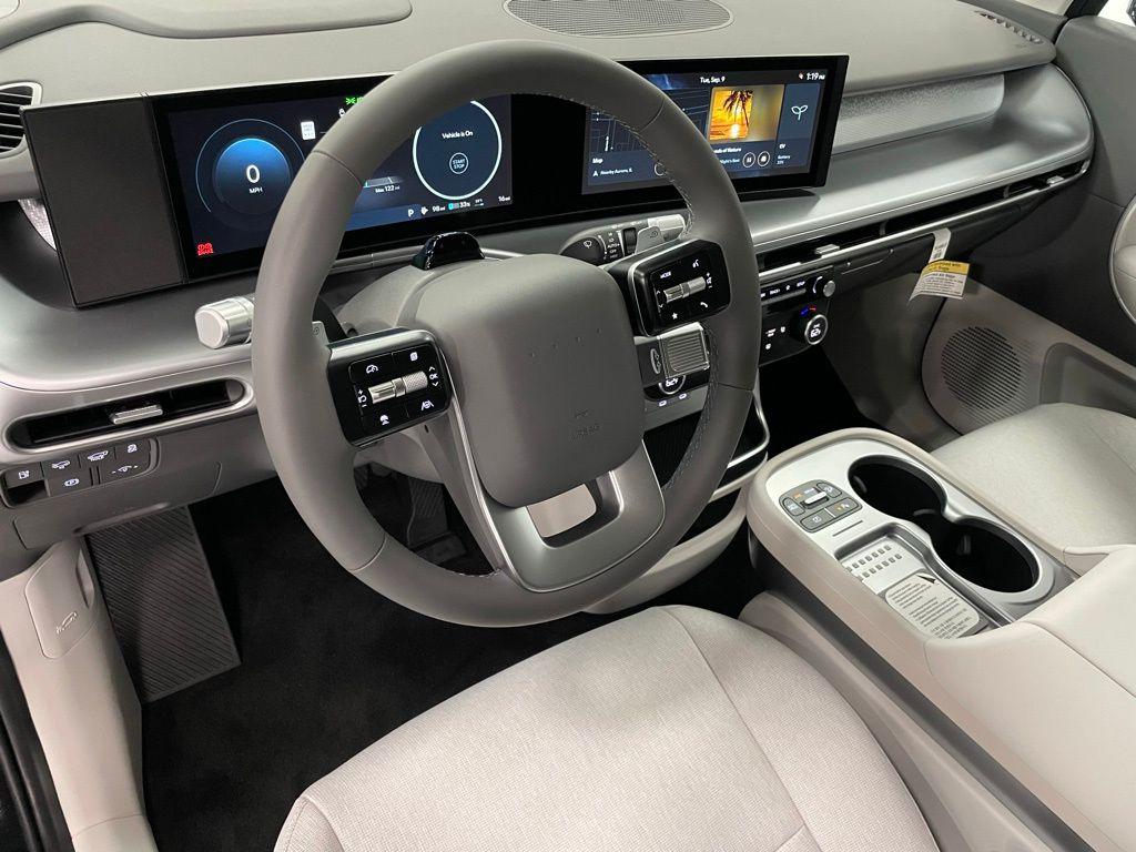 2026 Hyundai IONIQ 9 SE - Photo 9