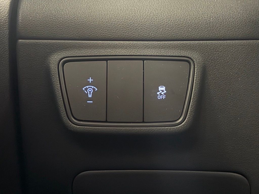 2024 Hyundai Tucson SE - Photo 14