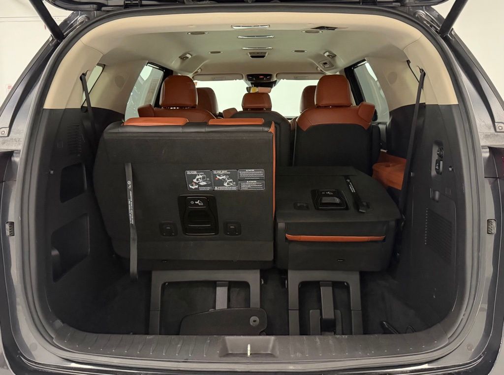 2023 Kia Carnival SX - Photo 27