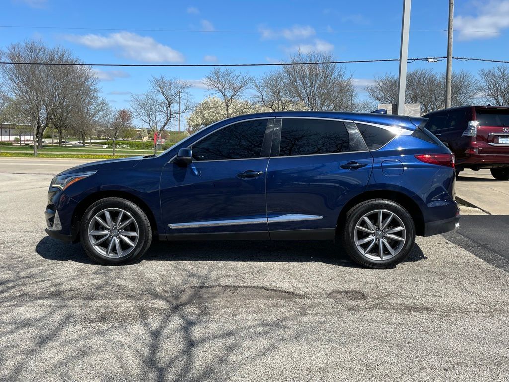Used 2019 Acura RDX Technology Package with VIN 5J8TC2H5XKL010392 for sale in Aurora, IL