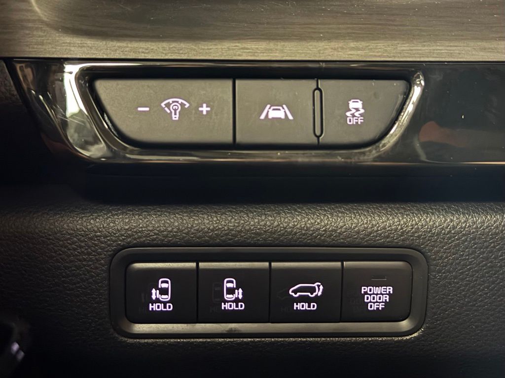 2023 Kia Carnival SX - Photo 14