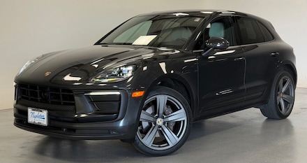 2023 Porsche Macan T SUV