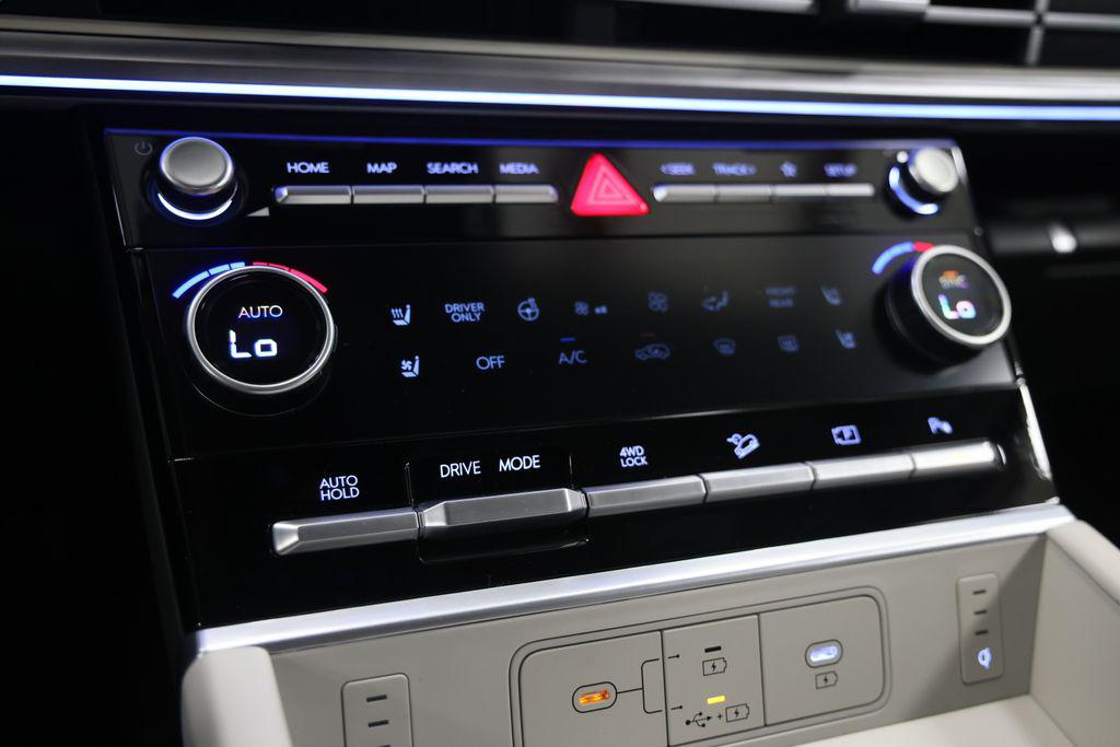 2026 Hyundai Santa Fe Limited - Photo 27