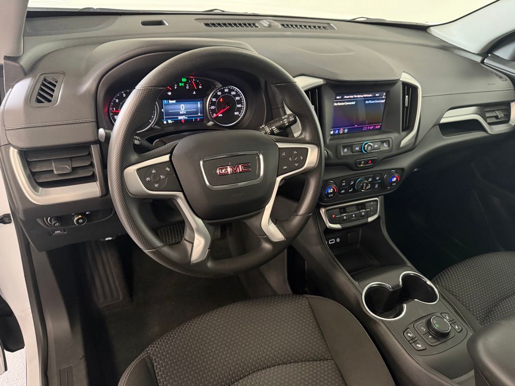 2024 GMC Terrain SLE - Photo 11