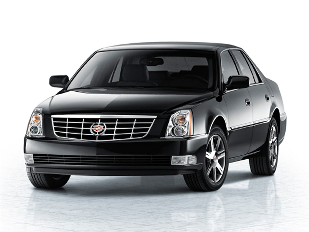 Used 2009 CADILLAC DTS Base Sedan