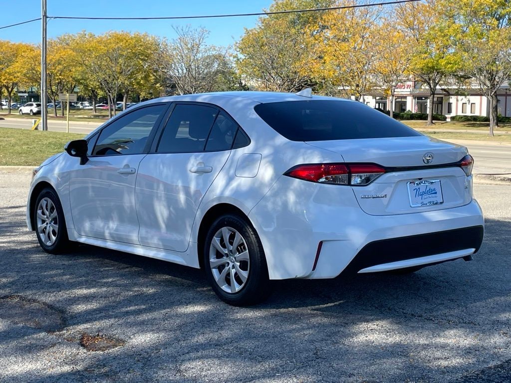 Used 2020 Toyota Corolla LE Sedan